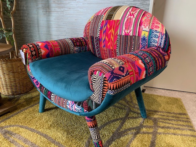  マレーシア民族刺繍1Pソファー